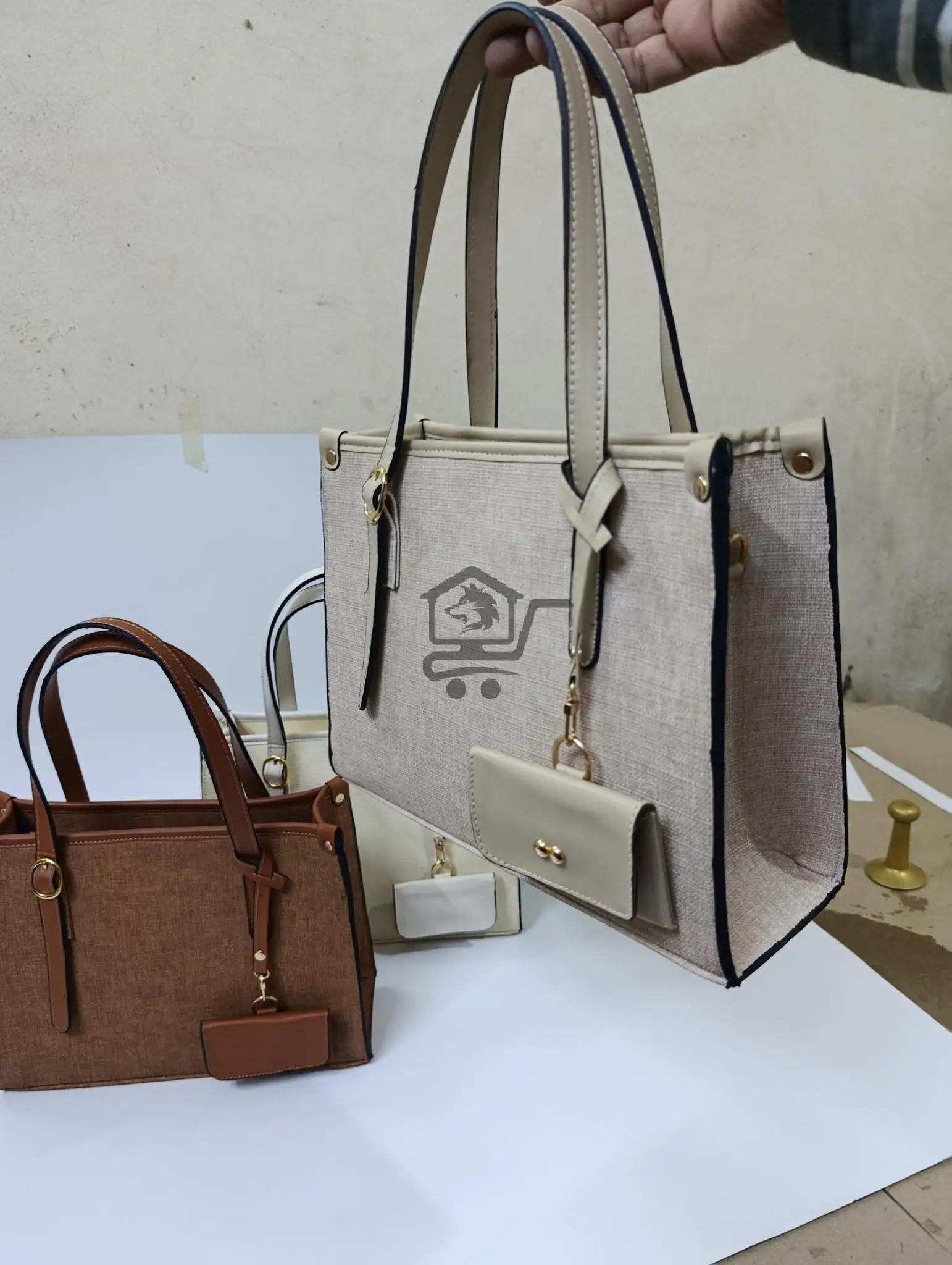 حقائب اللمسة الراقية - الصورة 4