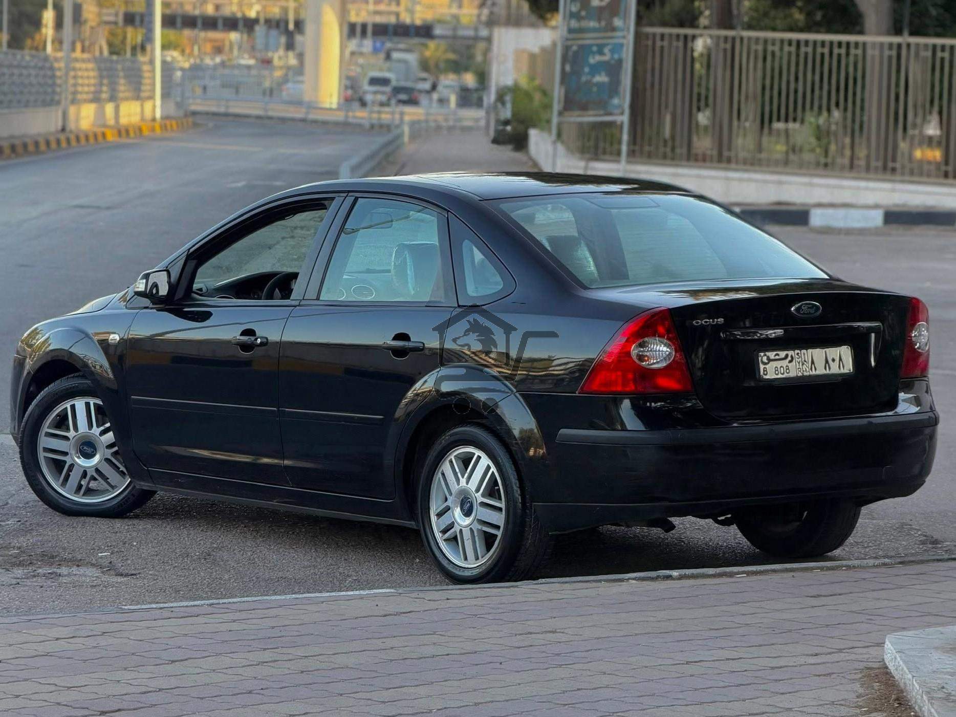 Ford Focus 2007 - الصورة 4