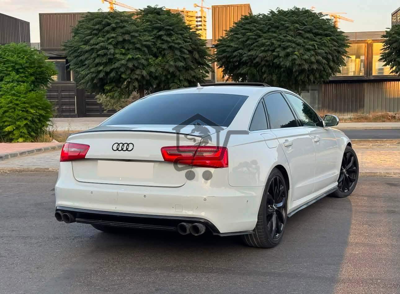 AUDI S6 - الصورة 8