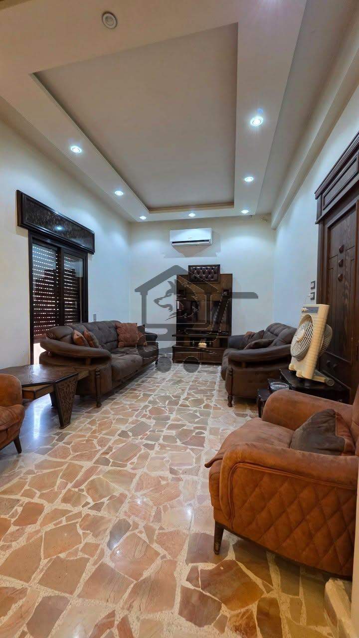 للبيع شقة سكنية - الصورة 1