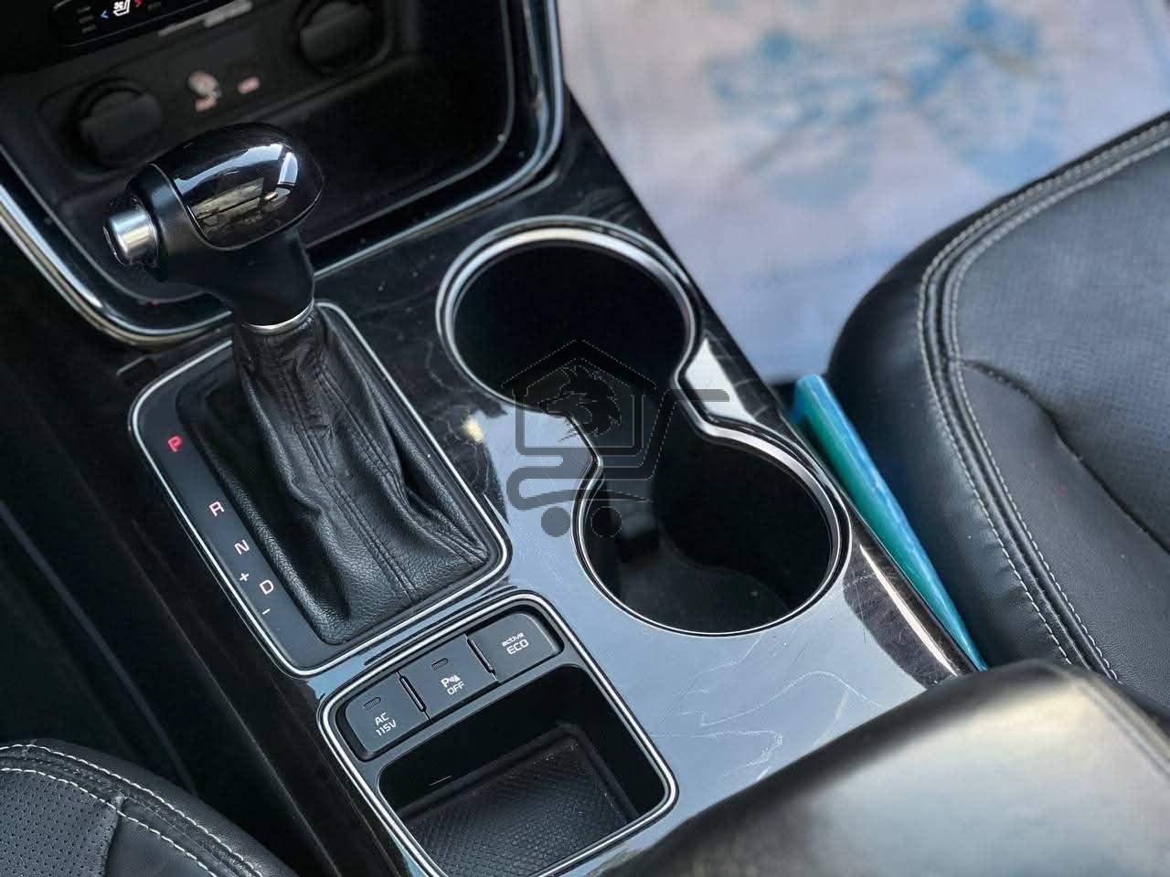 KIA Sorento 2015 - الصورة 9