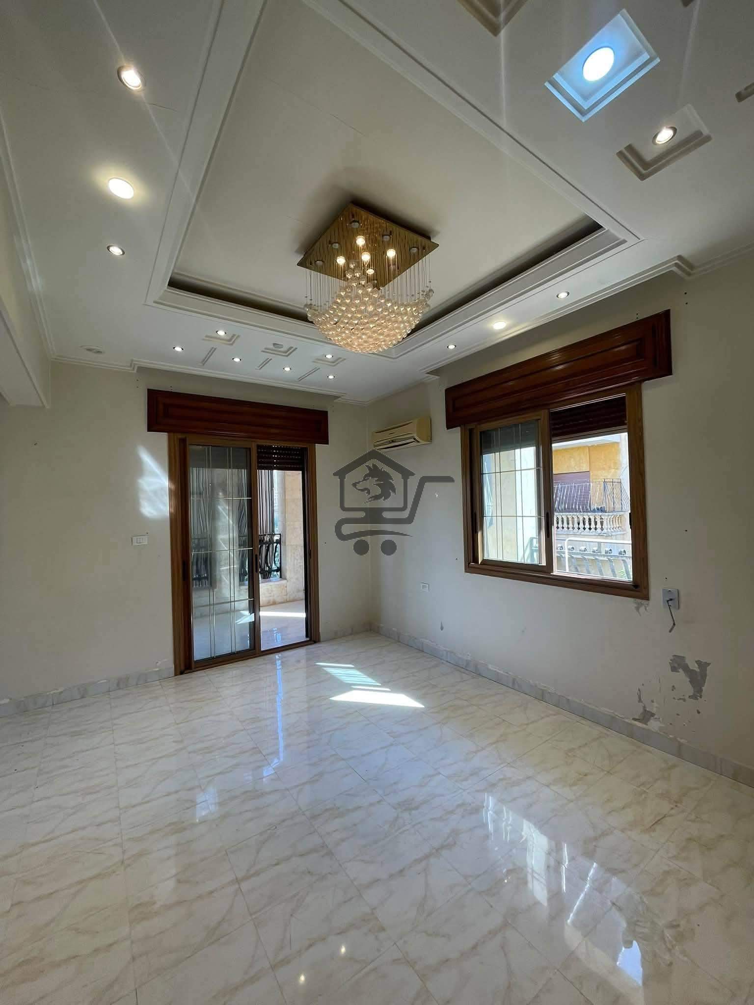 منزل فاخر - الصورة 8