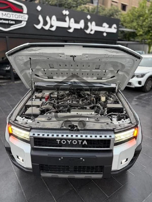 Toyota Land Cruiser (PRADO) - الصورة 5