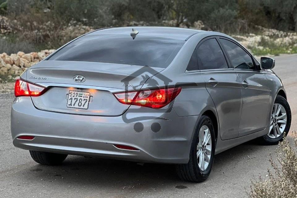 HUYNDAI SONATA 2012 - الصورة 2