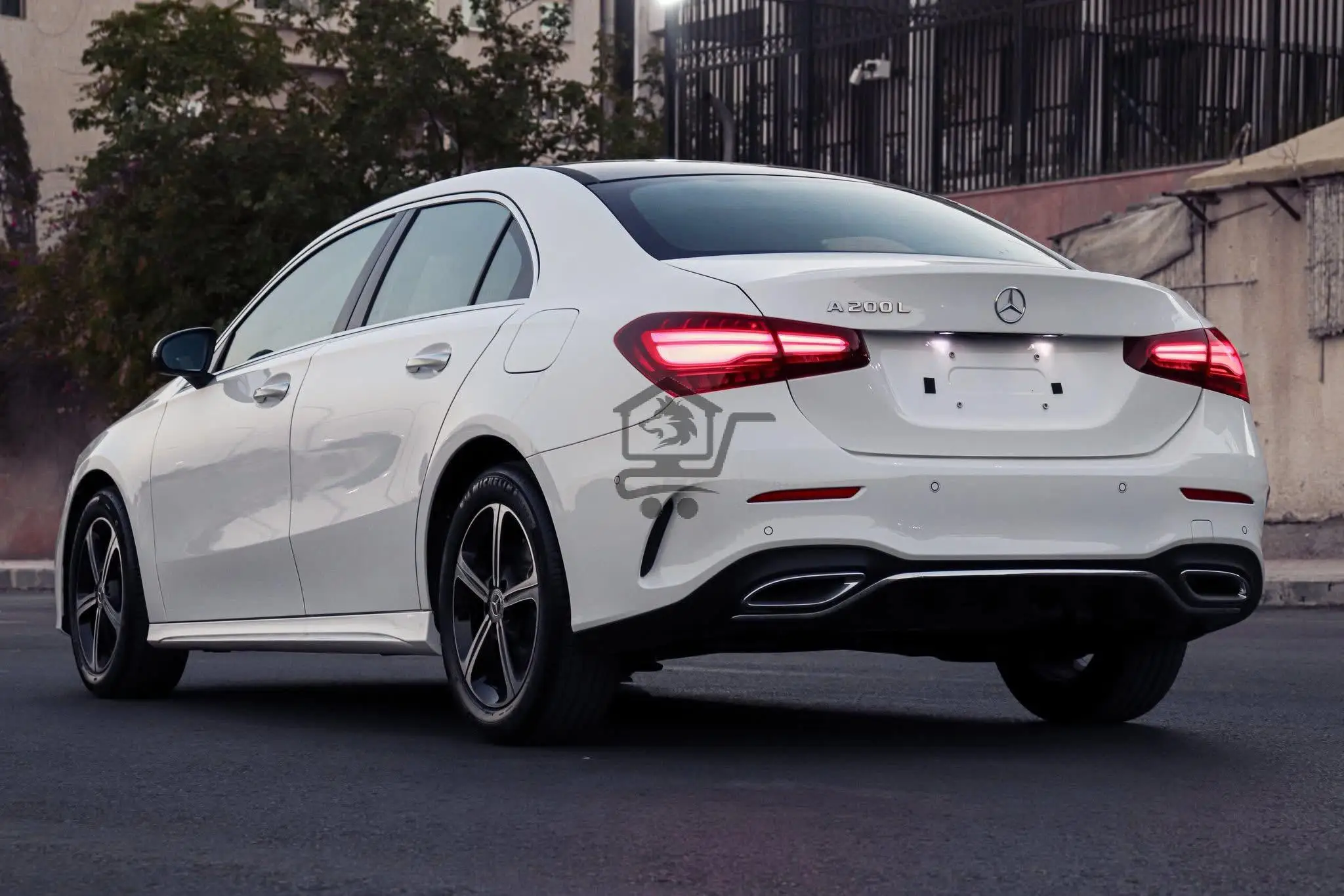 Mercedes - الصورة 7