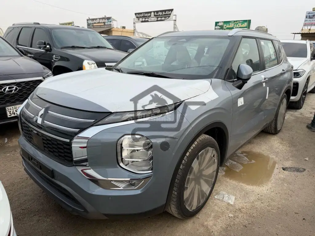 ميتسوبيشي - Mitsubishi Outlander - الصورة 1