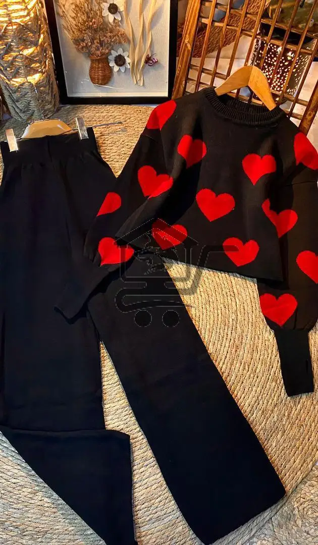 طقم نسواني قطعتين تريكو - الصورة 2
