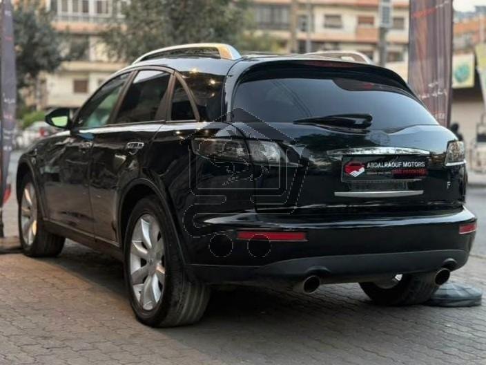 Infiniti FX45 2006 - الصورة 2