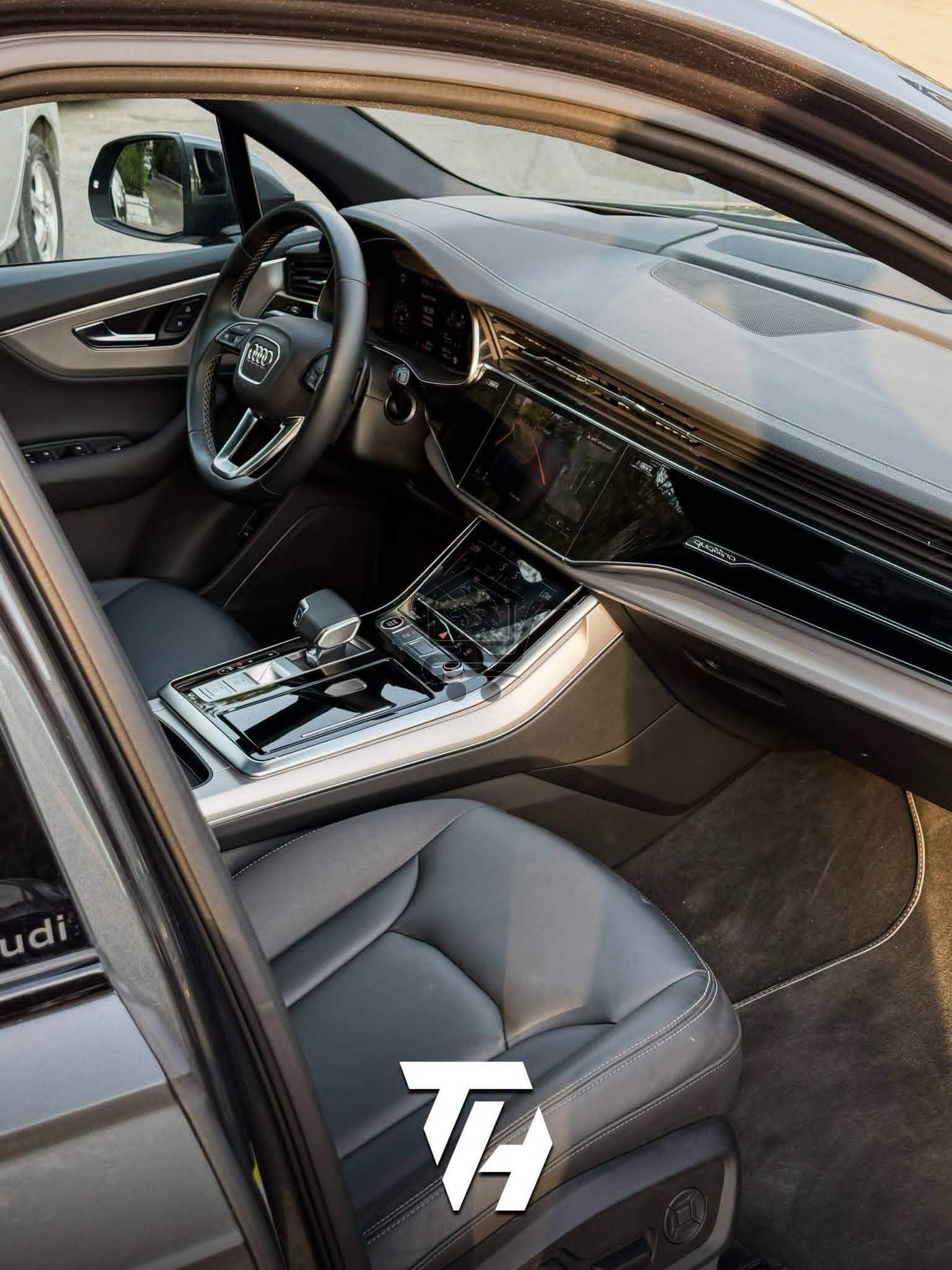 AUDI Q7 S-LINE - الصورة 8