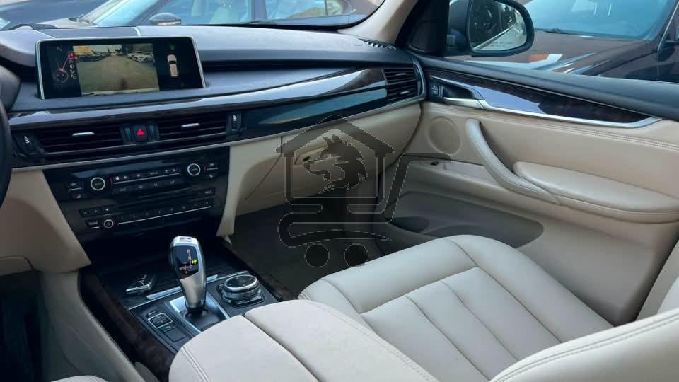 BMW X5 - الصورة 5