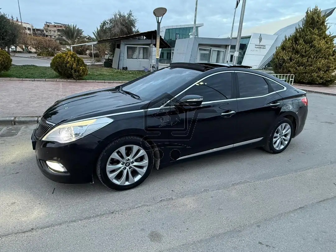 هيونداي أزيرا 2012 - الصورة 7