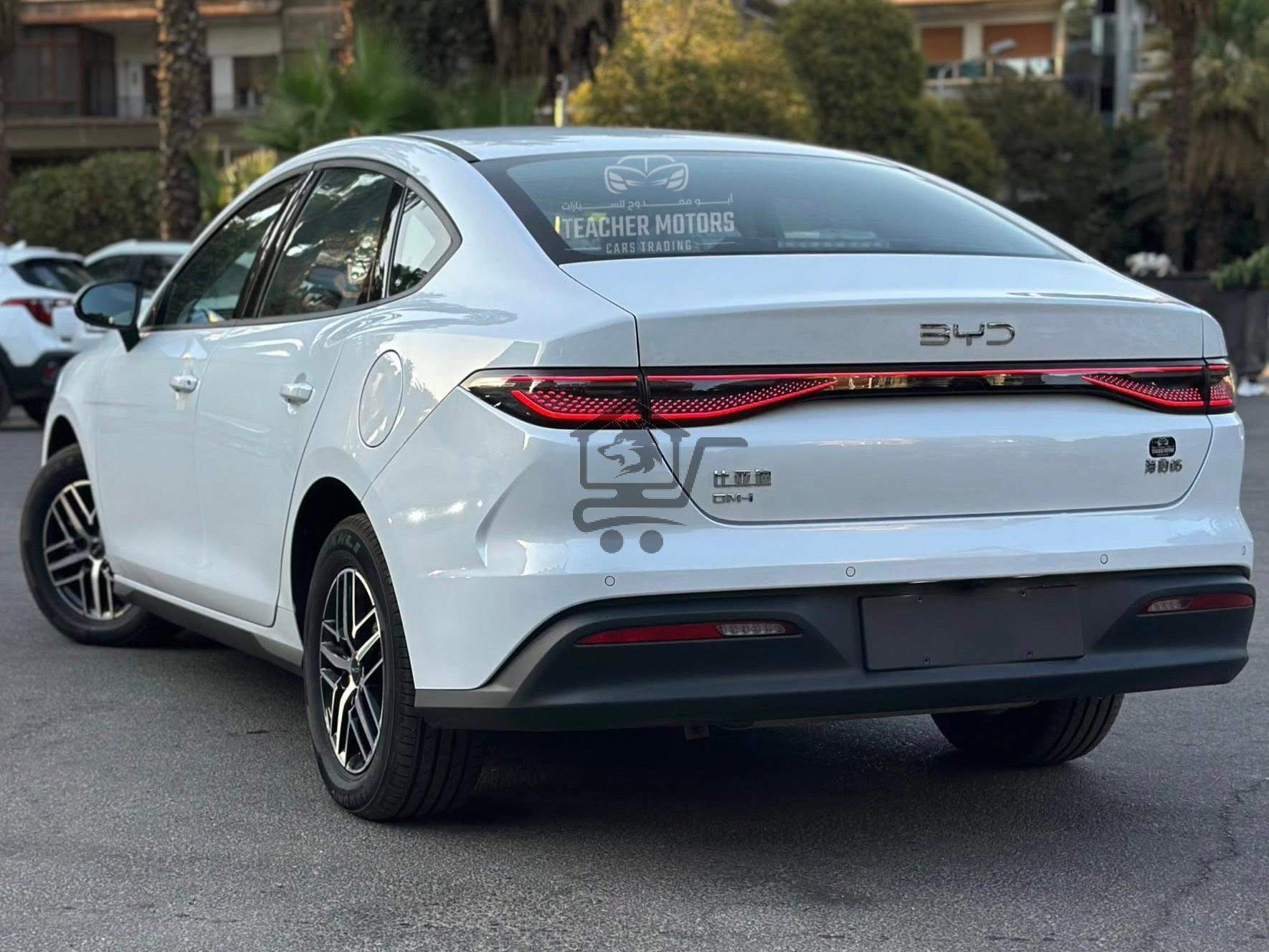 BYD Seal 05 DM-i - الصورة 2