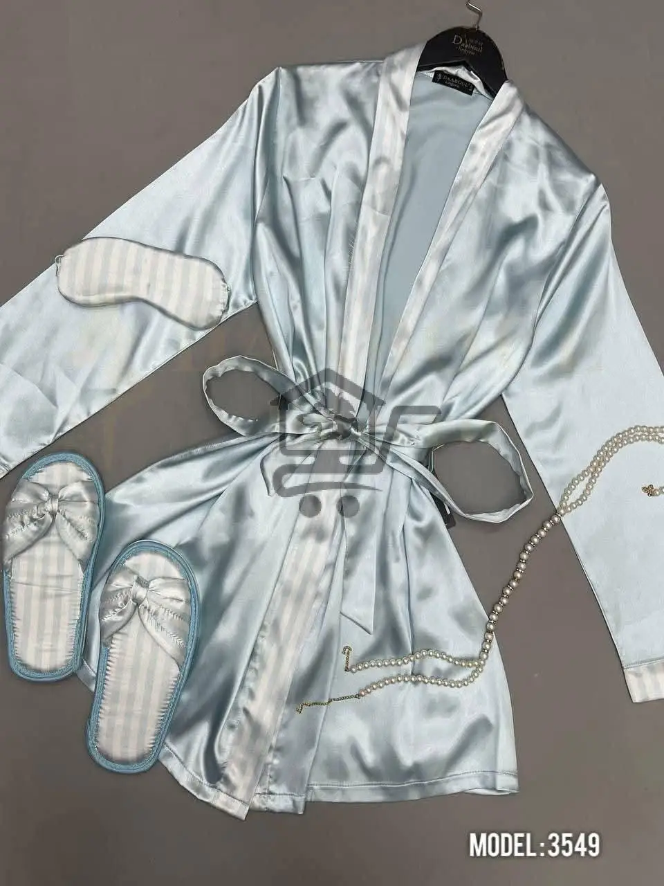 فستان السهرة من دعبول - الصورة 2