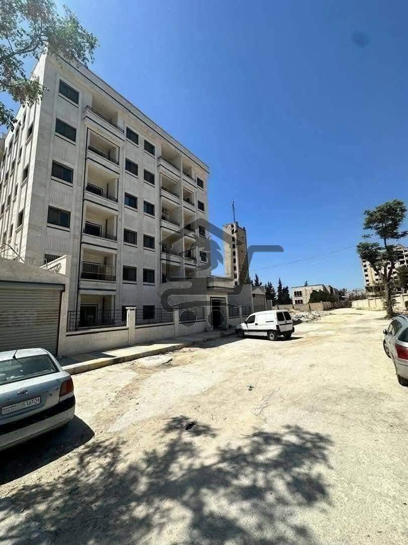 منزل بشارع تشرين - الصورة 1