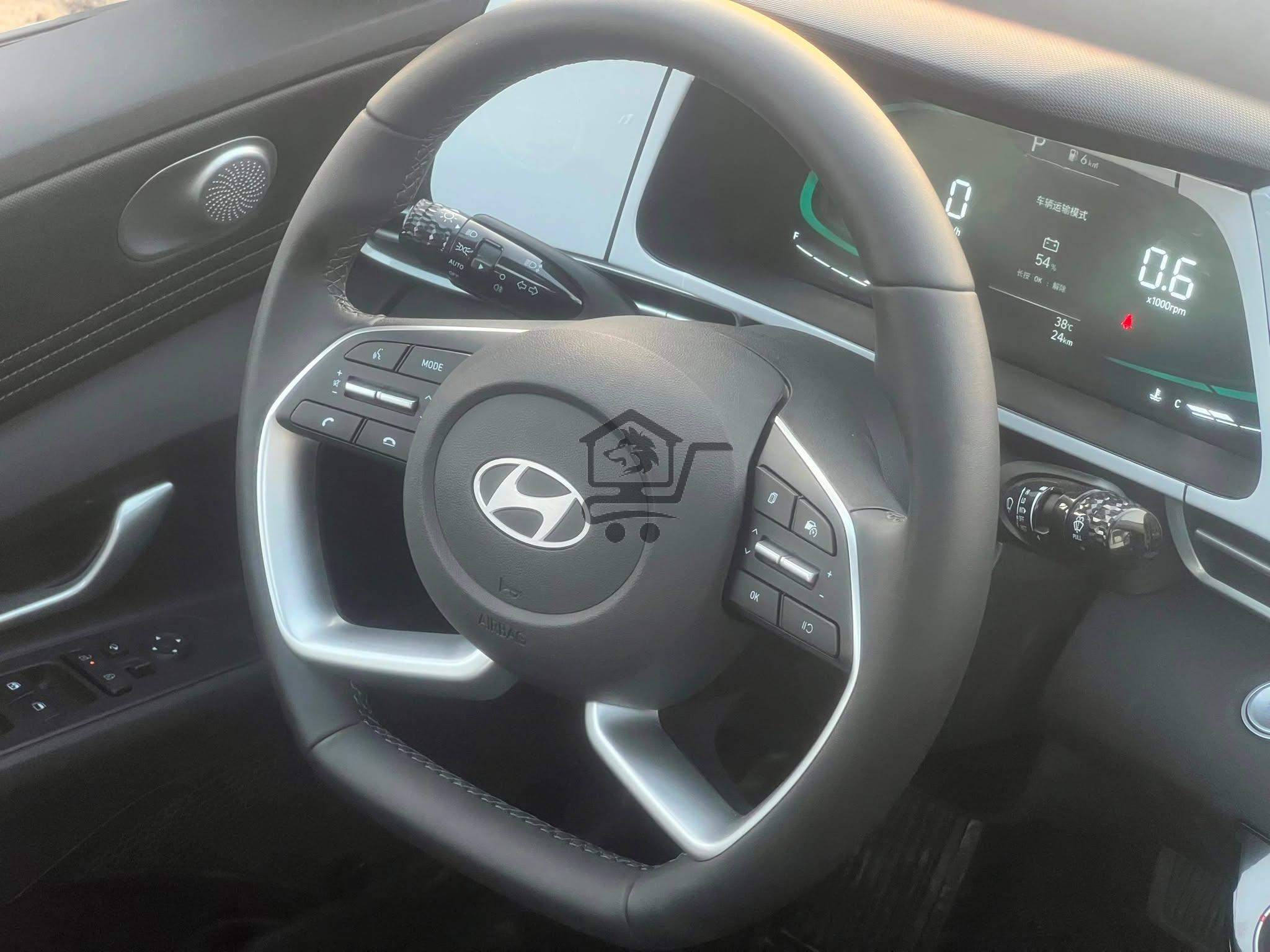 Hyundai Elantra 2025 - الصورة 7