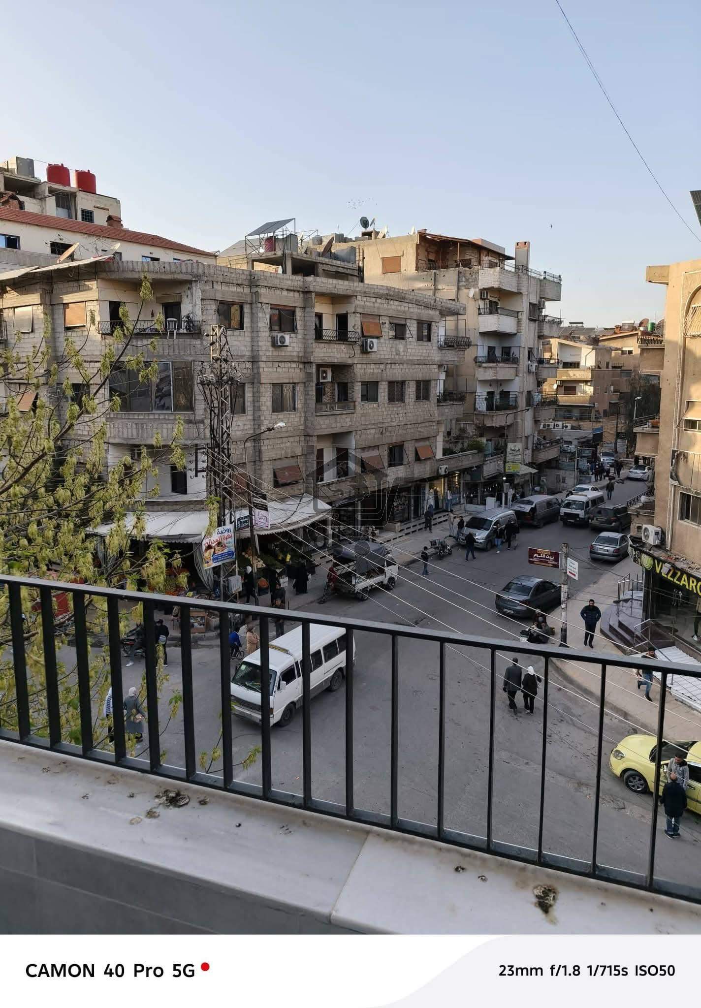 شقة قريبة من جميع الخدمات - الصورة 2