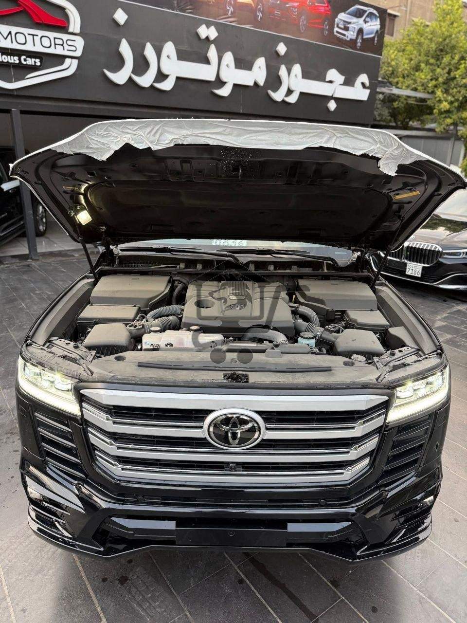 Toyota Land Cruiser VXR - الصورة 5