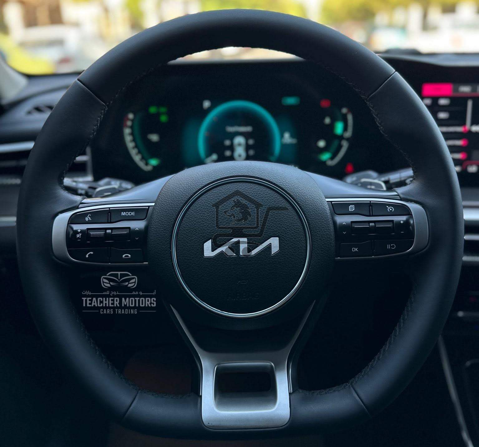 Kia K5 2025 - الصورة 7