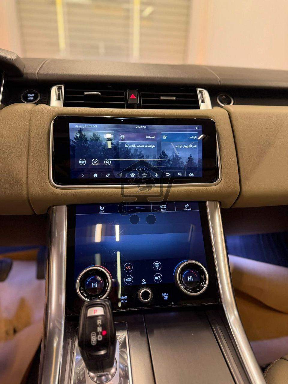 Range Rover Sport SE - الصورة 9