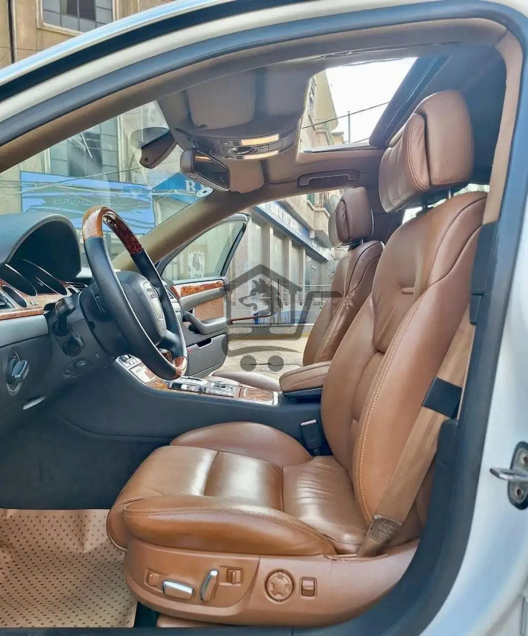 AUDI A8 S-Line - الصورة 5