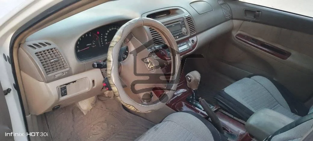 تويوتا كامري - الصورة 3