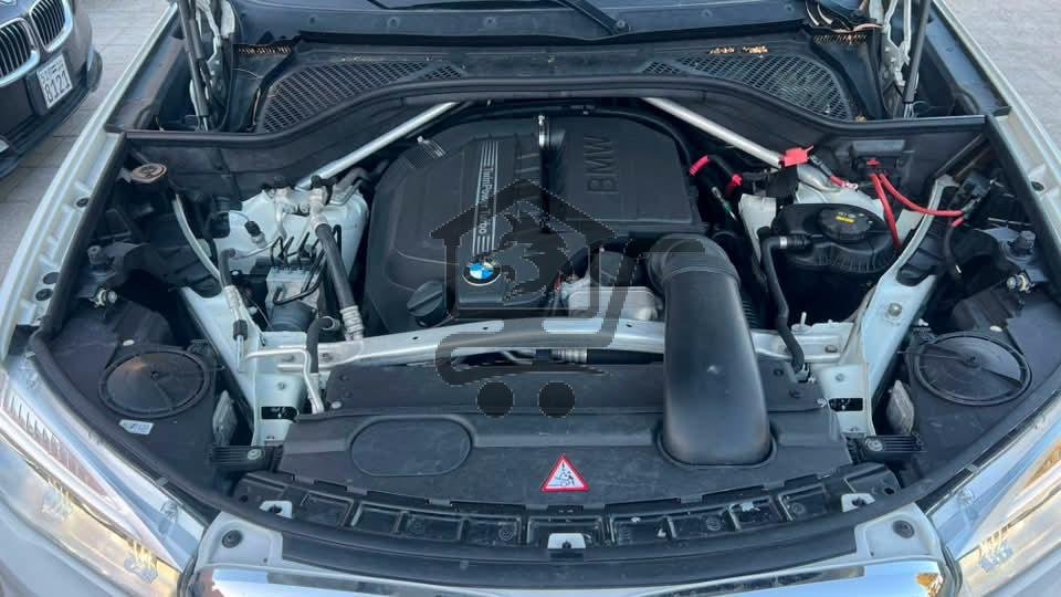 BMW X5 - الصورة 2
