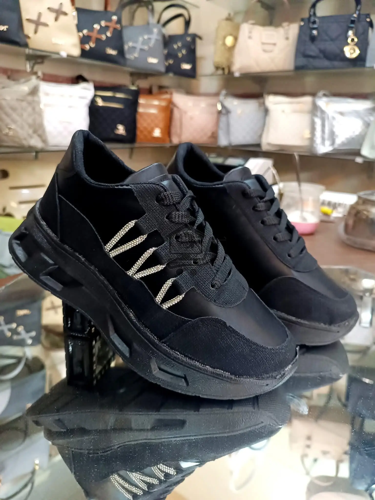 بوط طبي بقمة الاناقة - الصورة 3