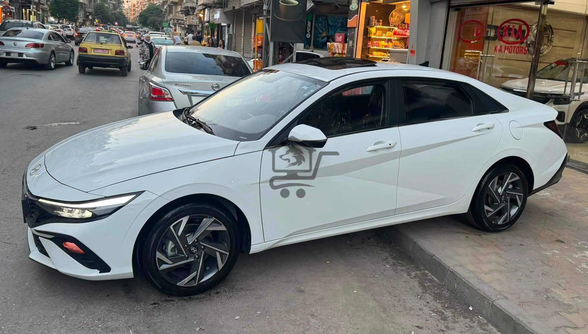 Hyundai Elantra 2025 - الصورة 1