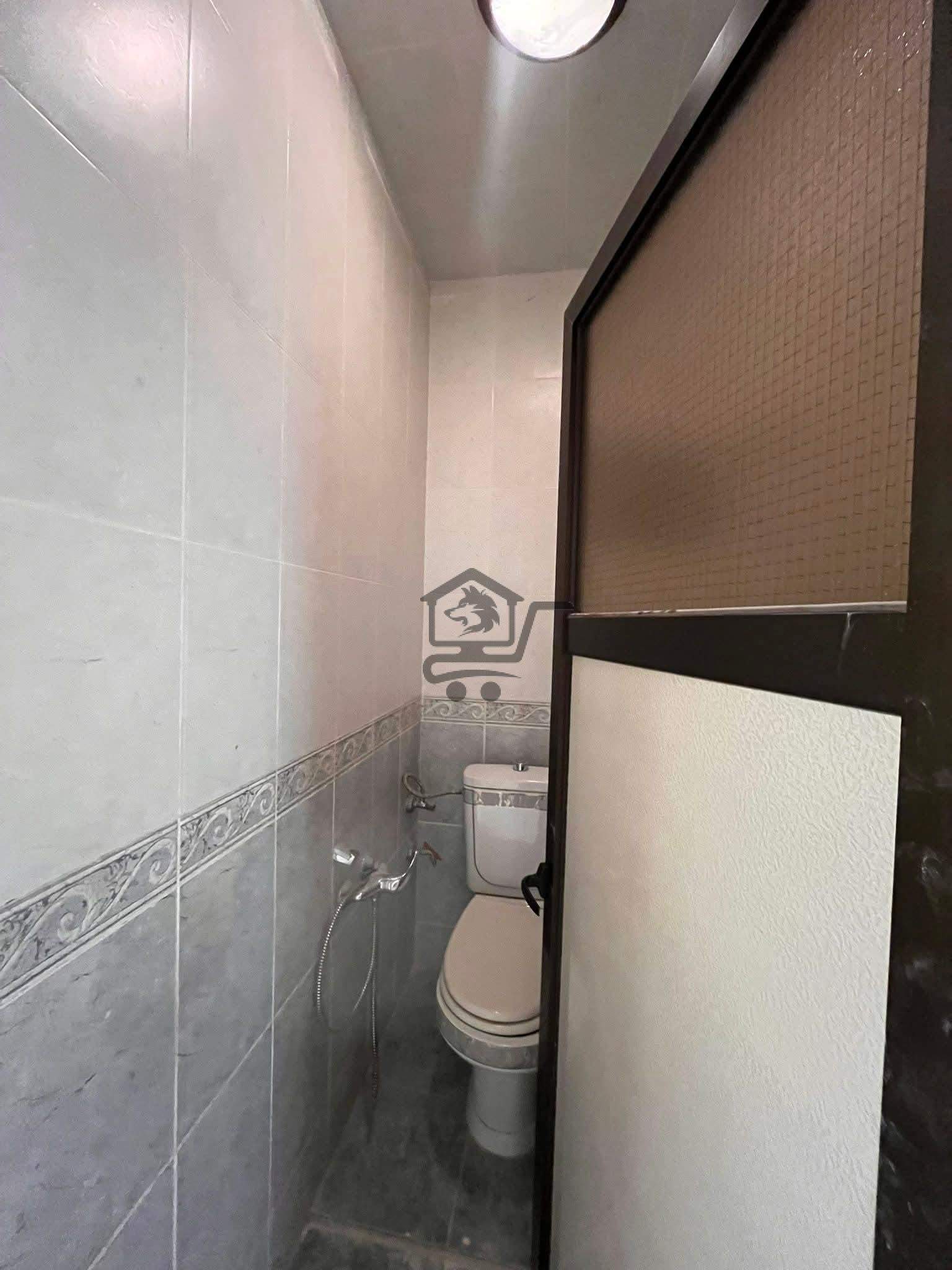 منزل بموقع مميز - الصورة 7