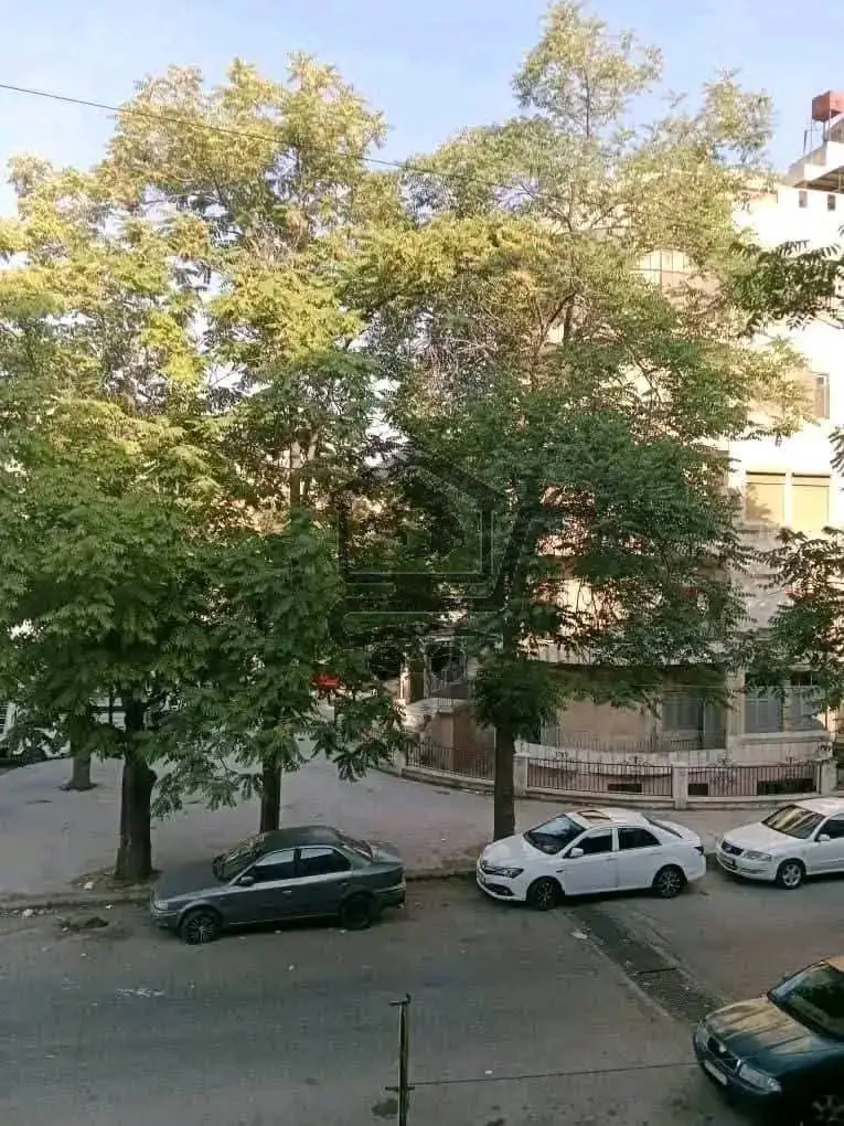 بيت للسكن بسعر ممتاز - الصورة 5