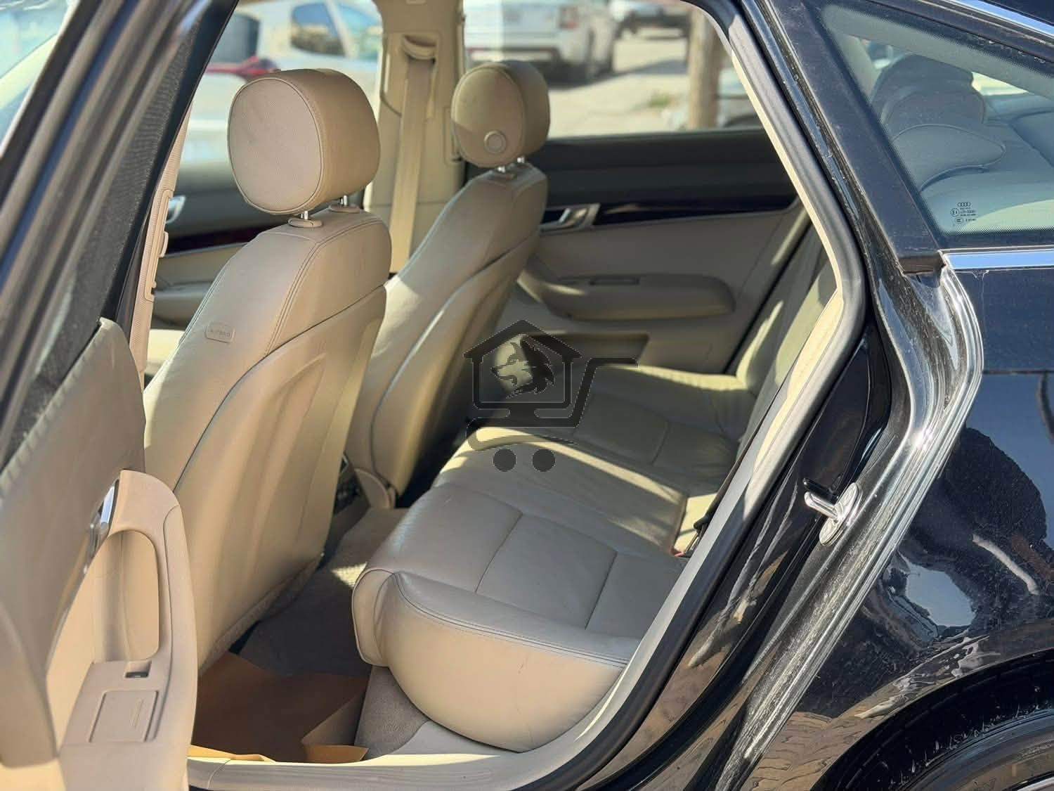 Audi A6 2011 - الصورة 10