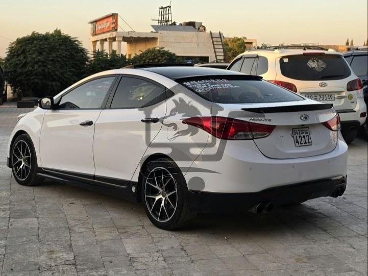 Hyundai Elantra 2013 - الصورة 4