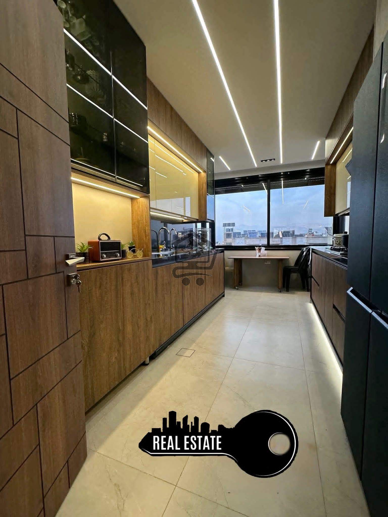 شقة مع فرش وطاقة شمسية - الصورة 1