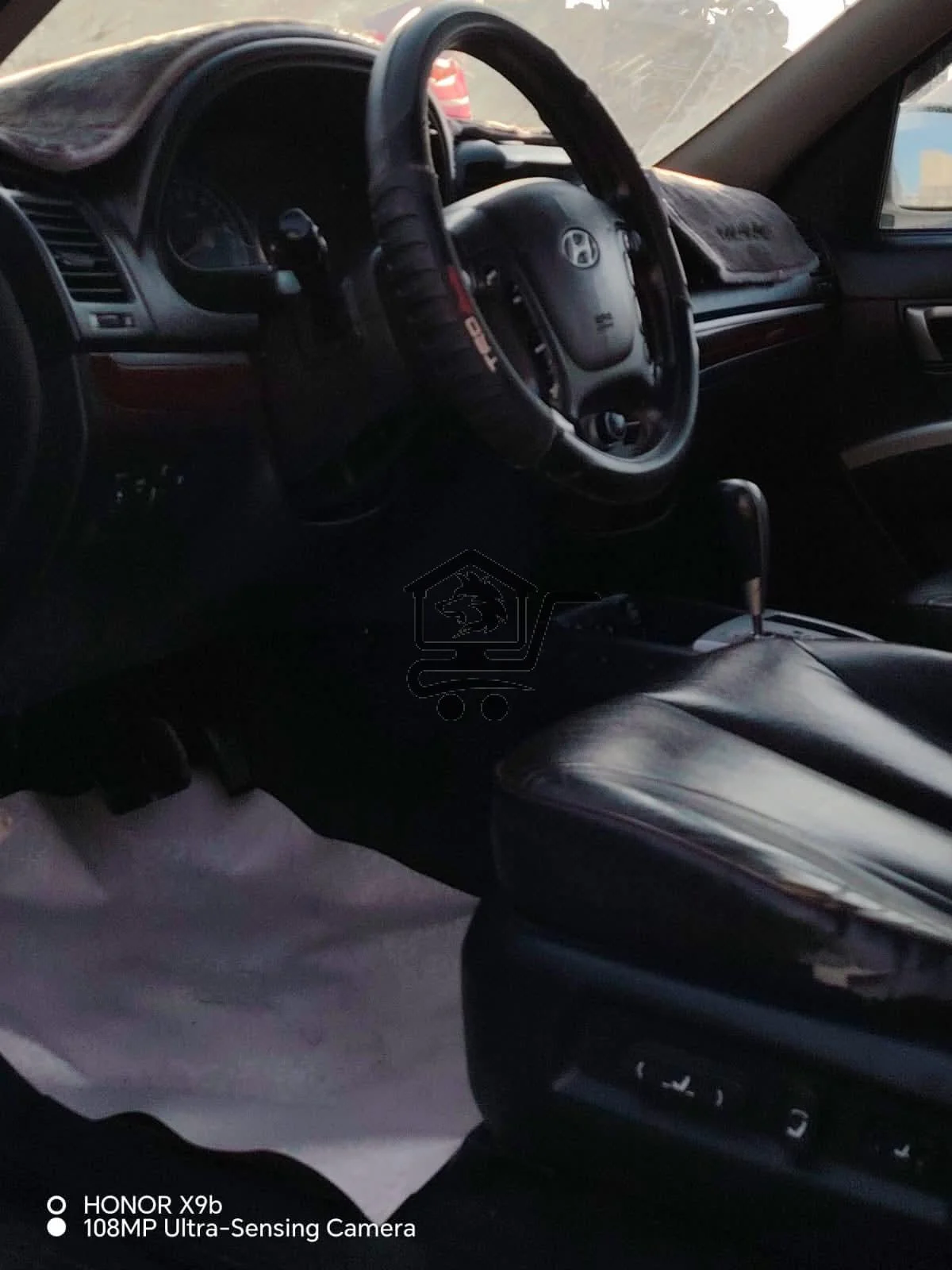 للبيع هيونداي سانتا في CM - الصورة 5