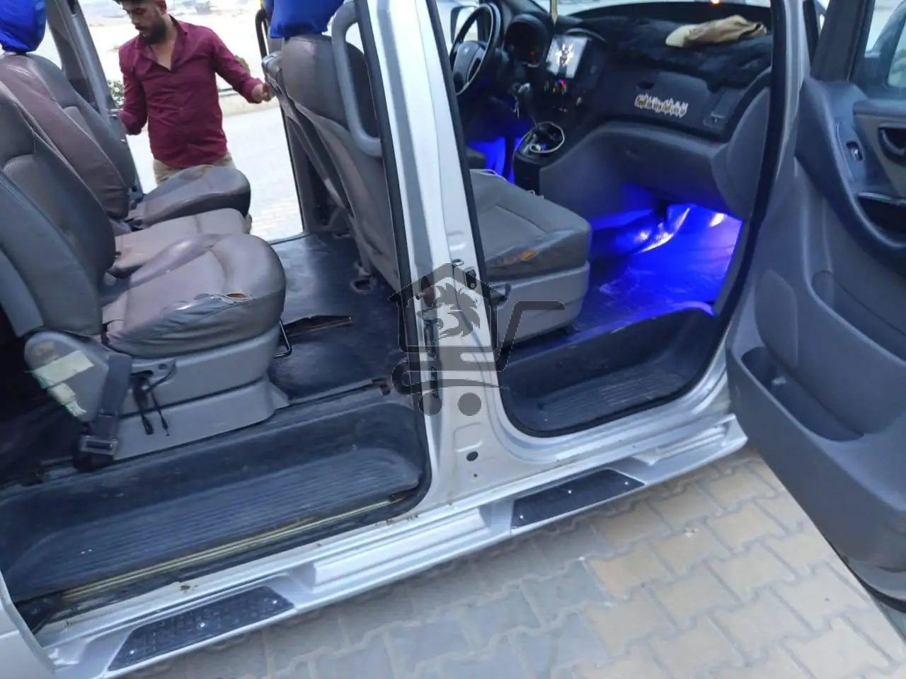 اتش ون موديل 2008 - الصورة 3