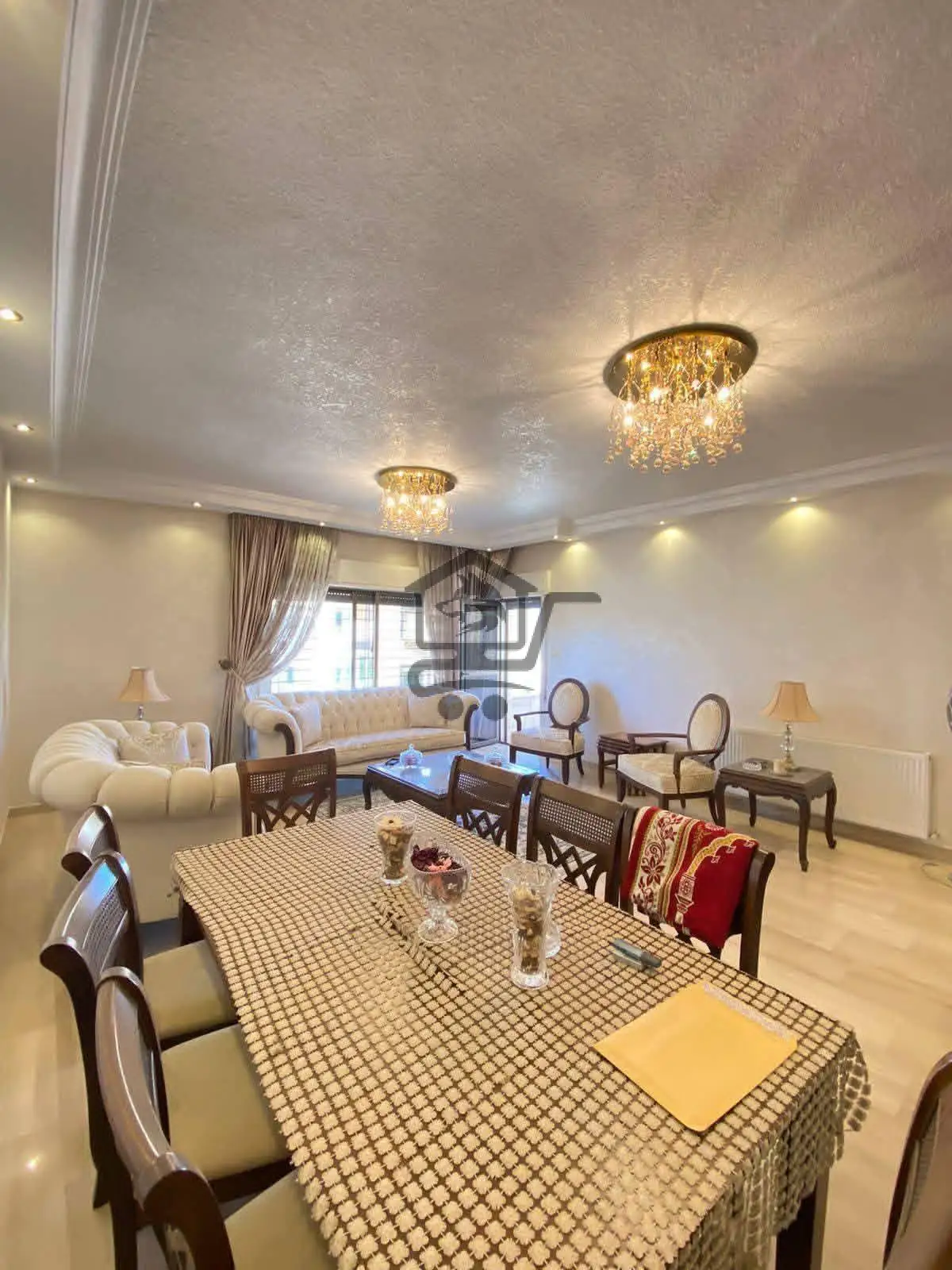 للبيع شقة في شارع برنية - الصورة 1