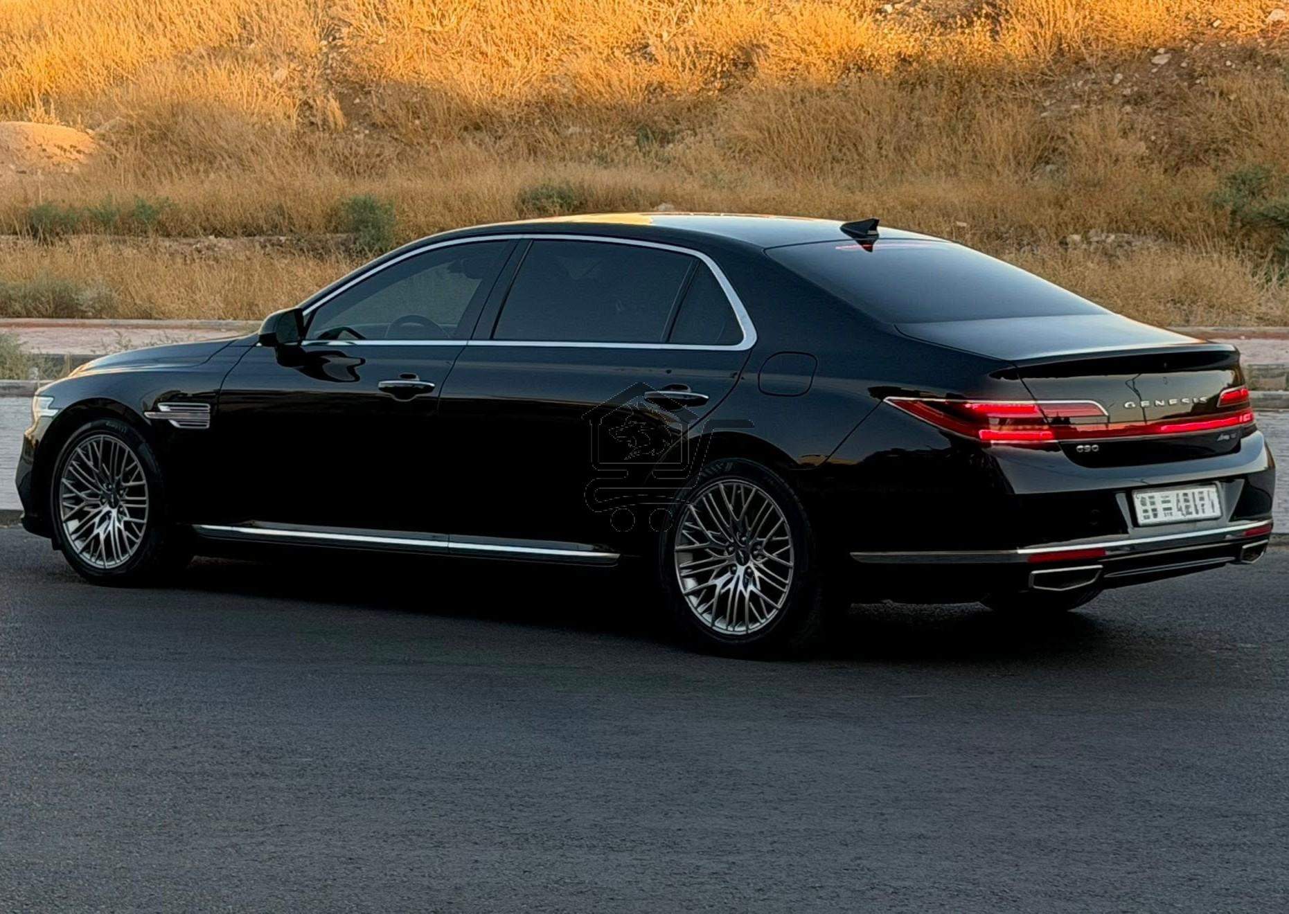 Genesis G90 2021 - الصورة 2