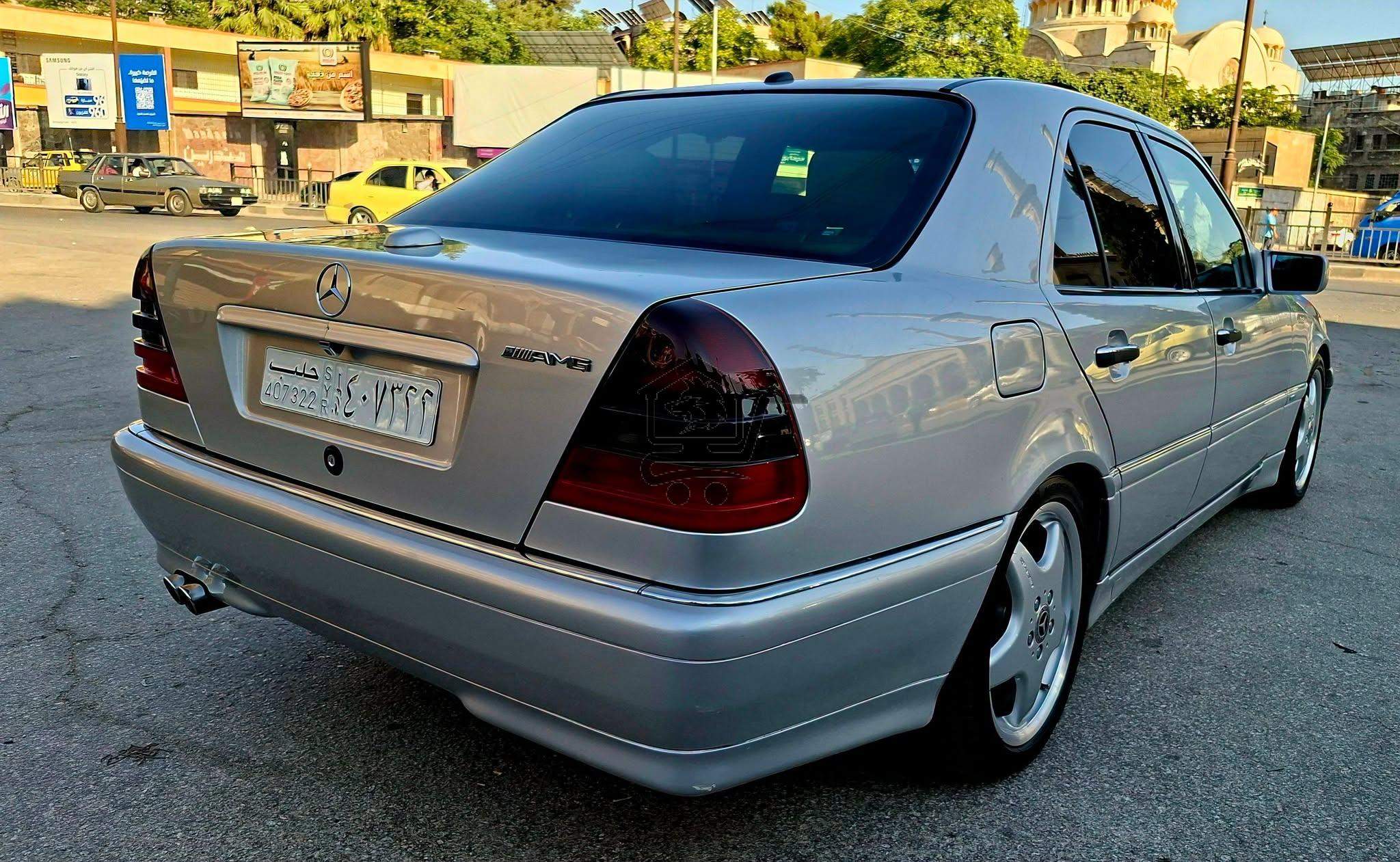 Mercedes C200 1997 - الصورة 3
