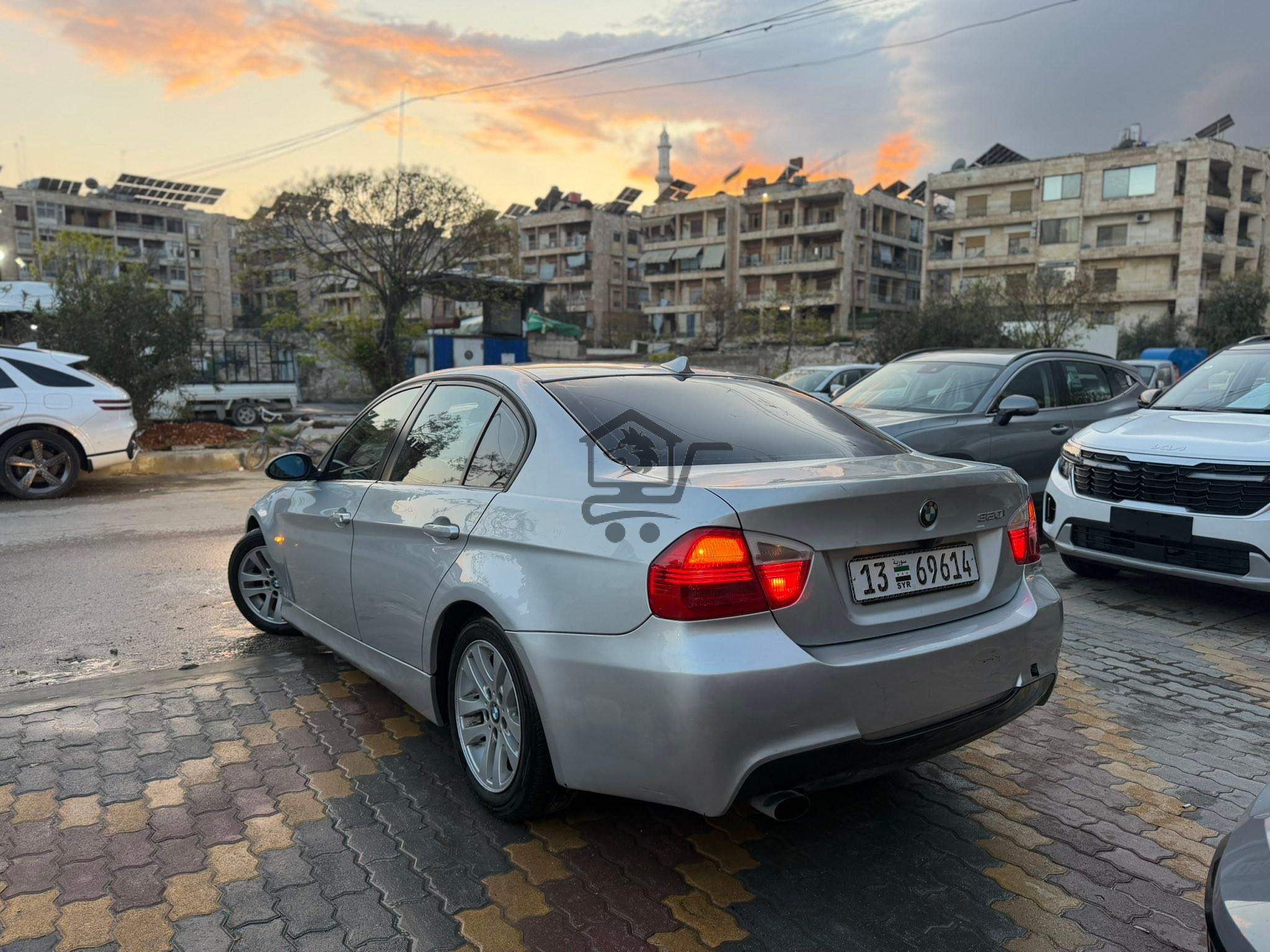 BMW 320i 2006 - الصورة 4