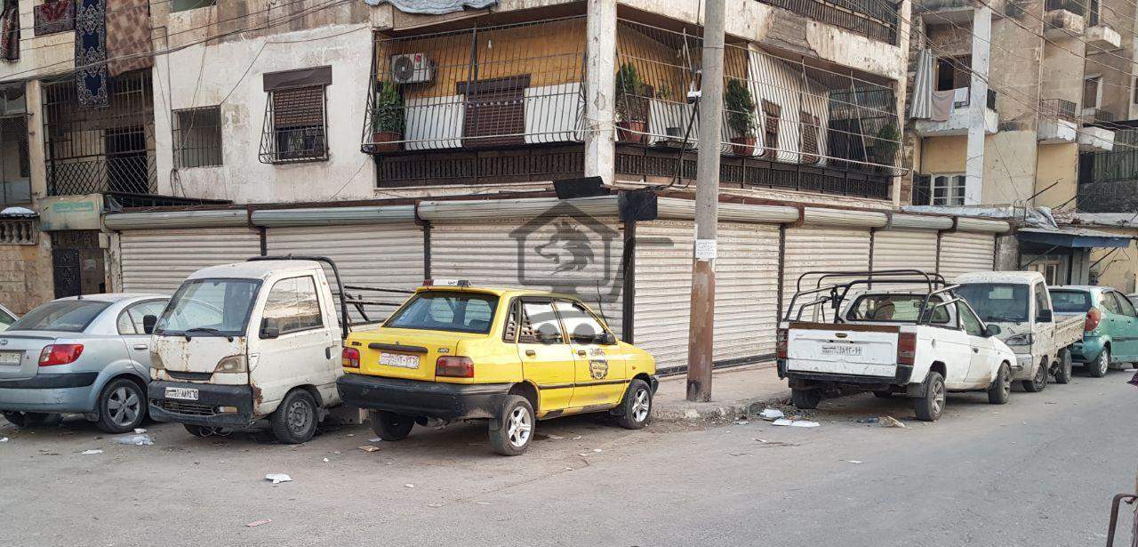 ٤ محلات للبيع - الصورة 1