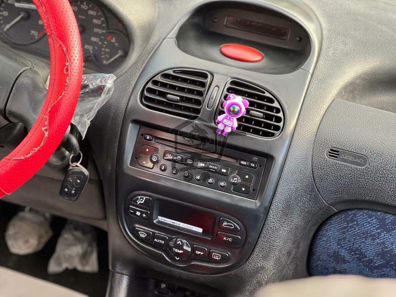 Peugeot 206 2004 - الصورة 7