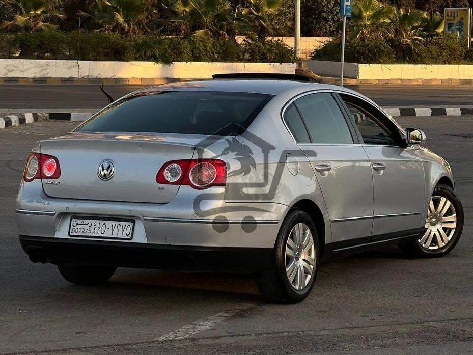 Volkswagen Passat 2007 - الصورة 2