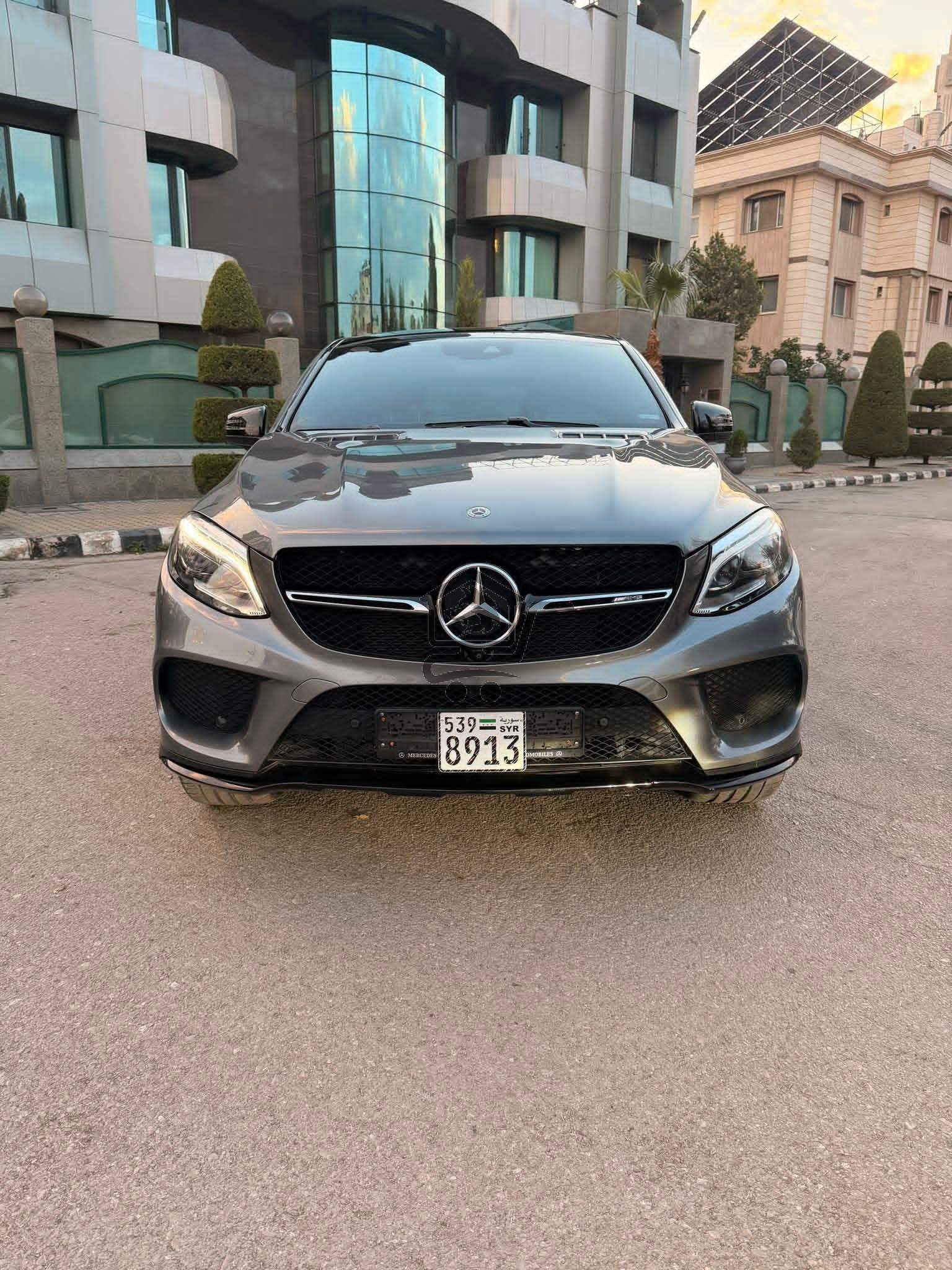 Mercedes Gle 450 - الصورة 8