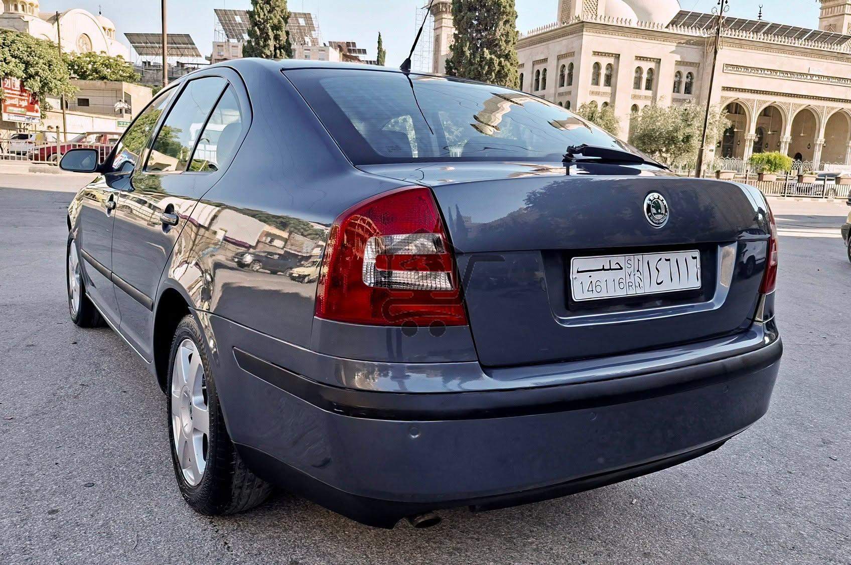 Skoda Octavia 2009 - الصورة 4