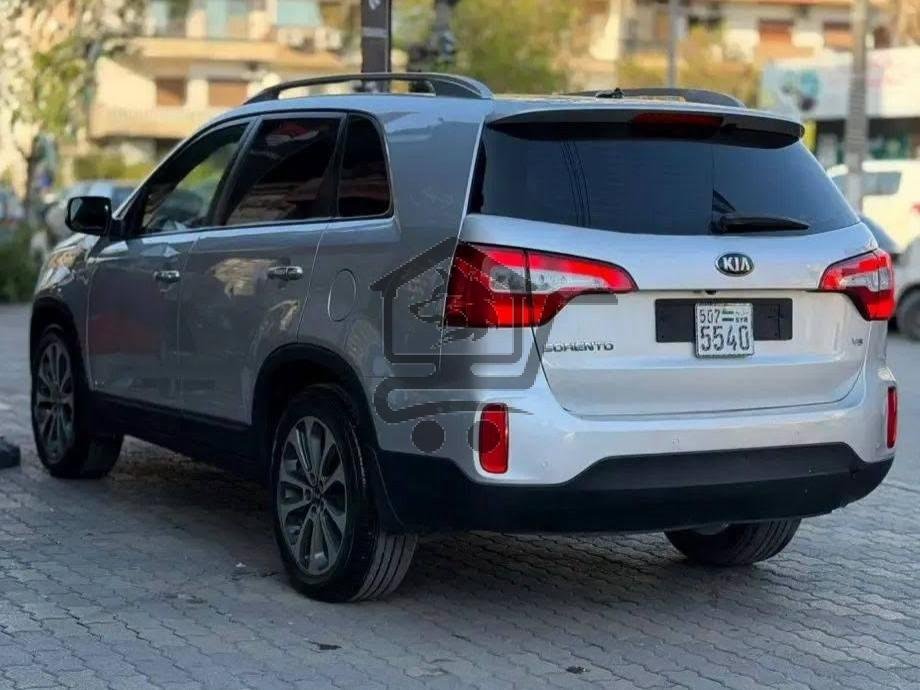 Kia Sorento 2013 - الصورة 4