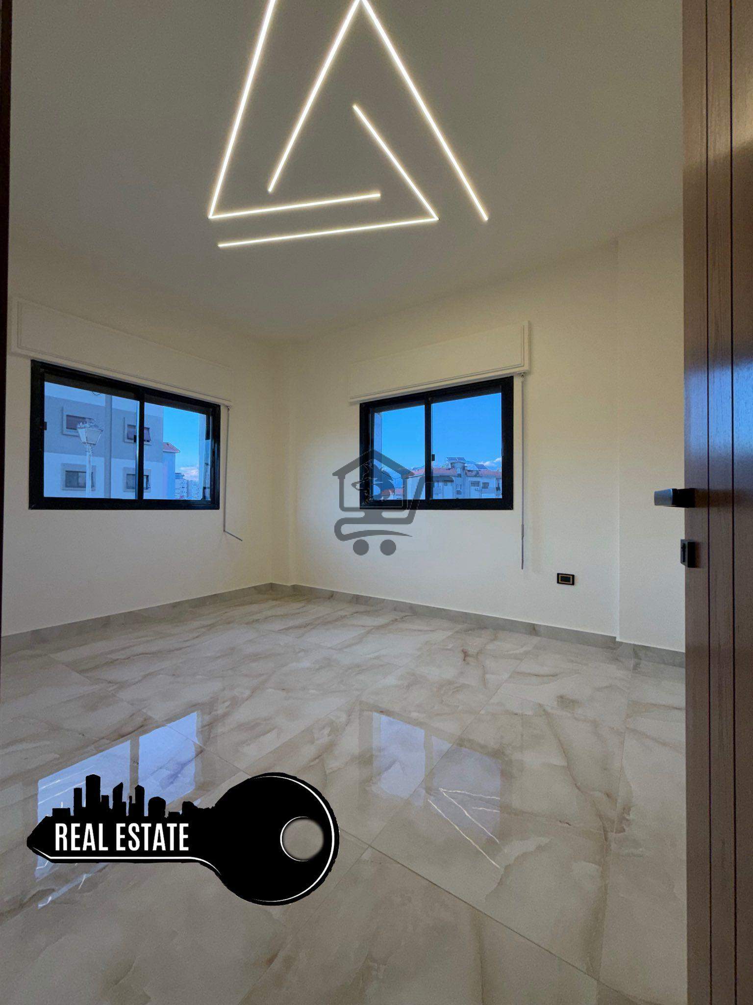 للبيع شقة طابق أول طلوع4درجات - الصورة 5