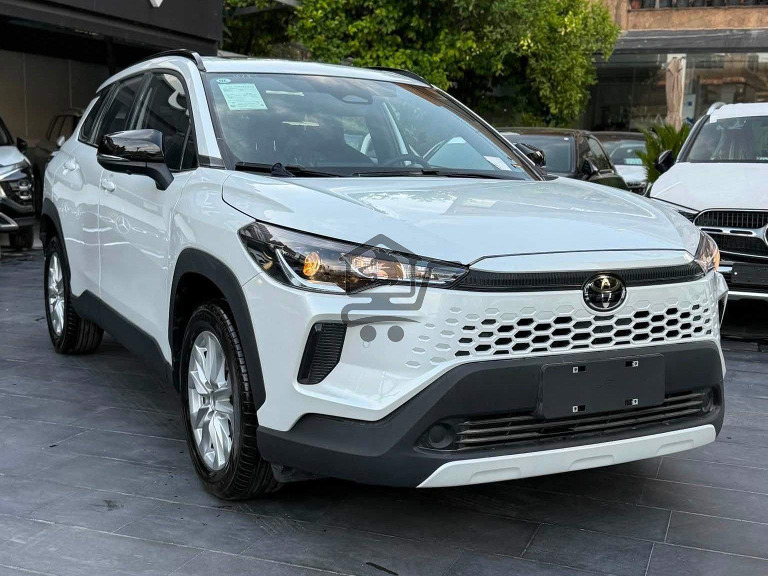 Toyota Corolla Cross - الصورة 1