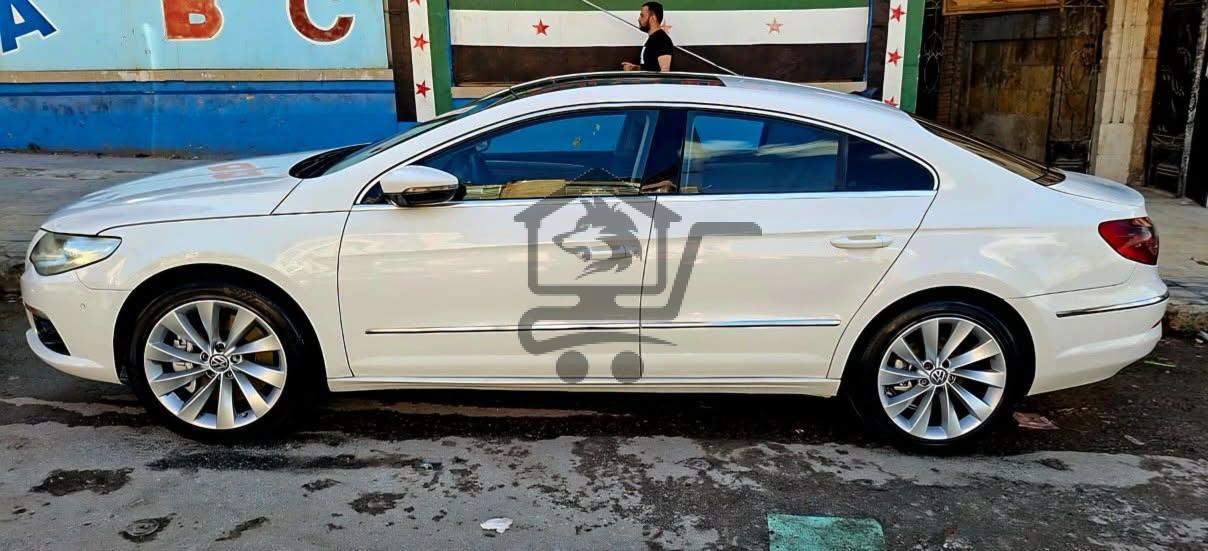 Volkswagen Passat 2010 - الصورة 5