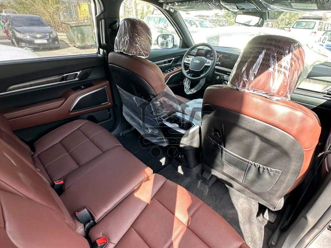 Kia Telluride GT-Line - الصورة 5