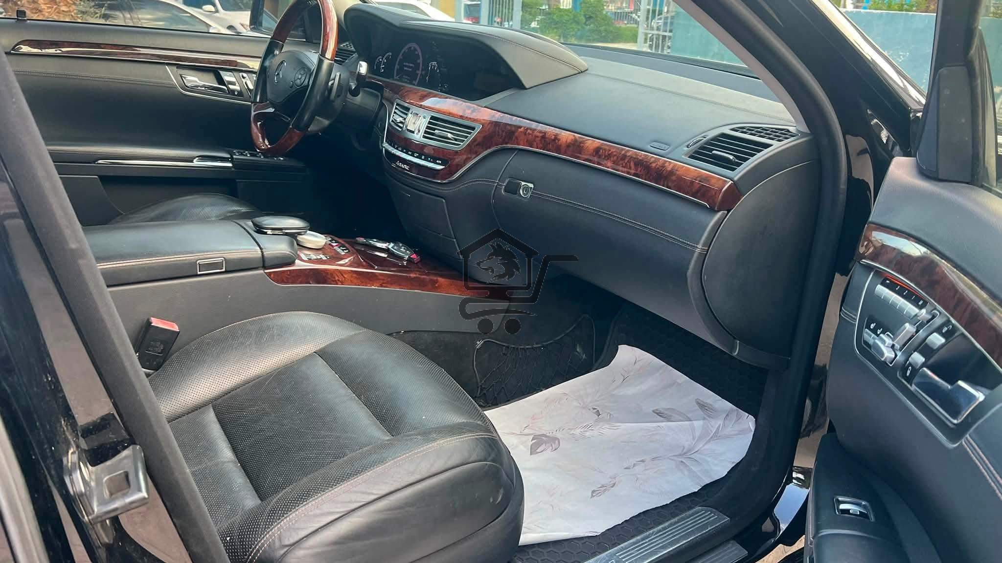 Mercedes Benz S550 - الصورة 4